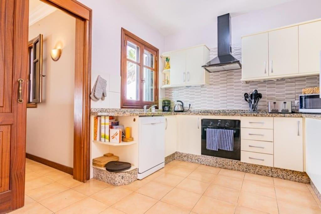 Mountain View Villa Playa Blanca  Extérieur photo